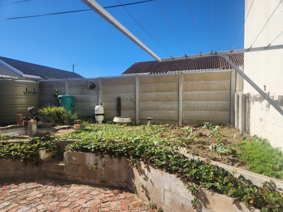 3 Bedroom Property for Sale in Kleinkrantz Western Cape